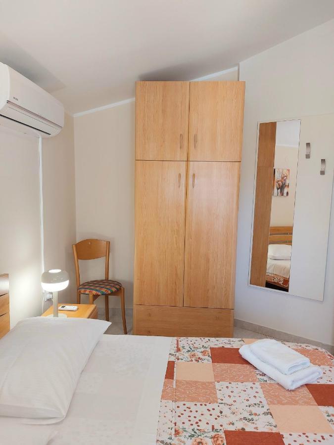 Apartment Kiwi Rabac Esterno foto