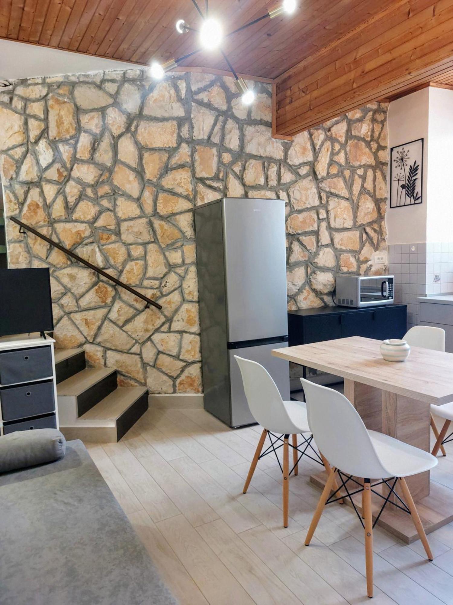 Apartment Kiwi Rabac Esterno foto
